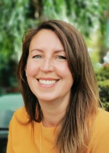 janet packer headshot